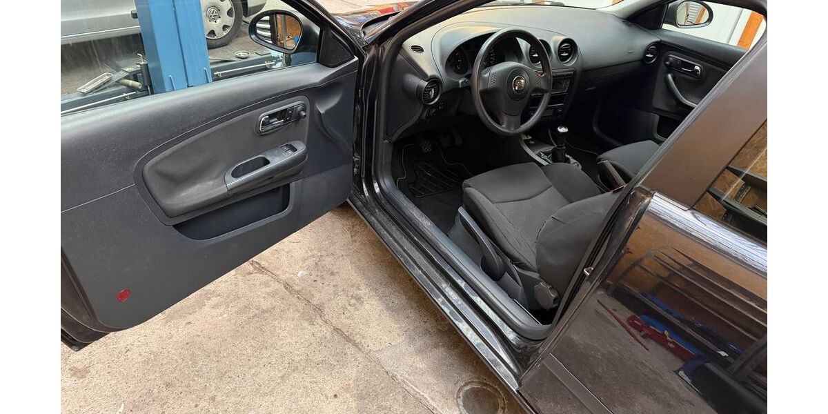 Seat Ibiza 189.000 km 2.450 &euro; Koblenz 56070