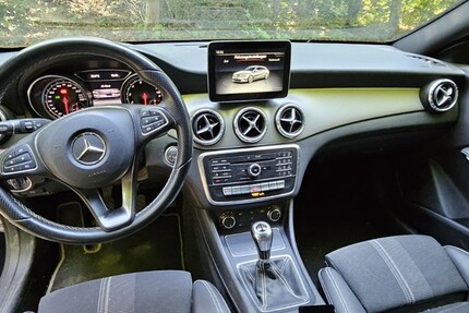 Mercedes-Benz CLA Shooting Brake 99.000 km 15.500 &euro; Bad Bocklet 97708