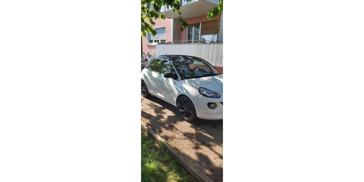 Opel Adam 39.800 km 8.900 &euro; Esslingen am Neckar, Stadt 73732