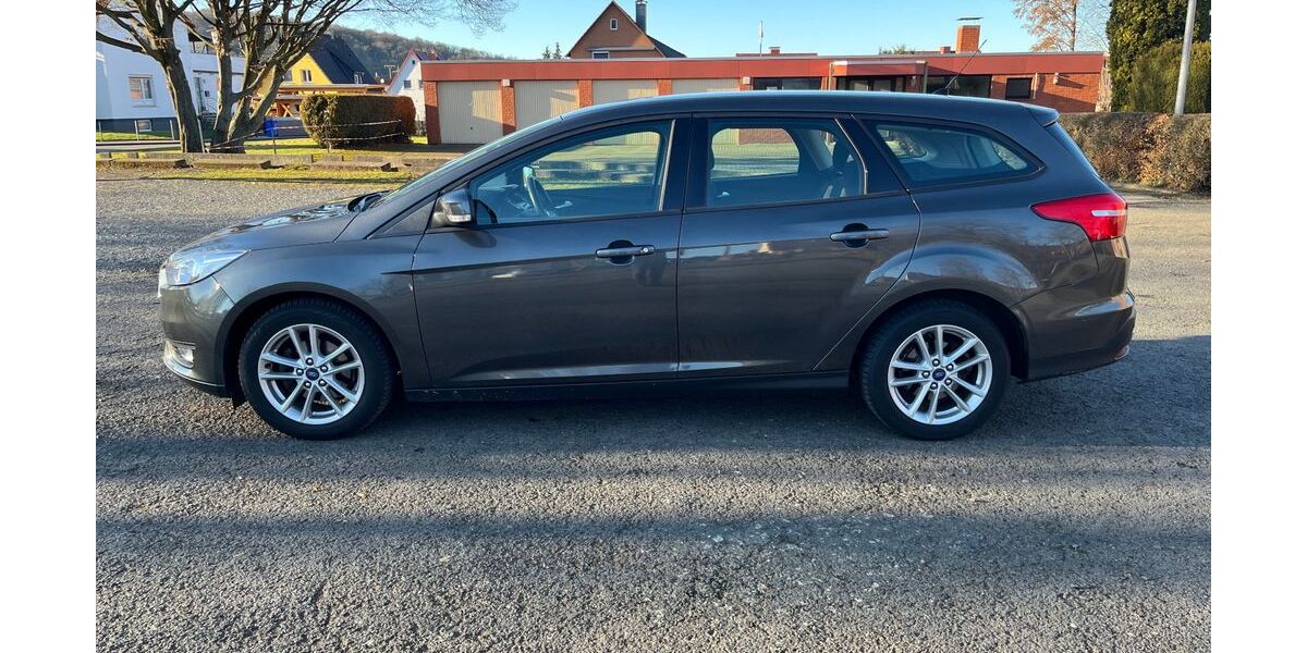 Ford Focus 95.400 km 6.000 &euro; Friedland 37133