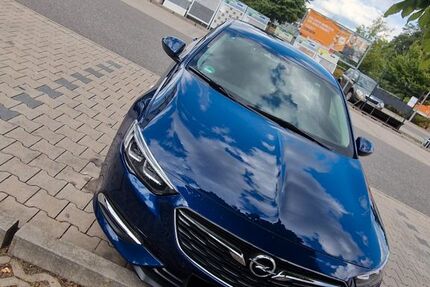 Opel Insignia 71.000 km 12.499 € Chemnitz 09130