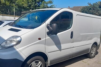 Opel Vivaro 200.000 km 7.000 &euro; Niederrieden 87767