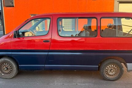 Toyota Hiace 260.000 km 4.799 &euro; Hamburg 20539
