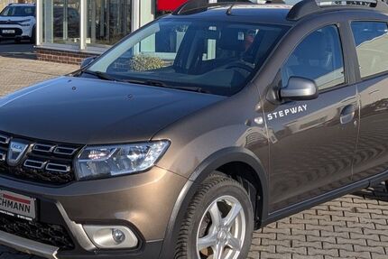 Dacia Sandero 109.454 km 7.990 &euro; Reinsdorf 08141