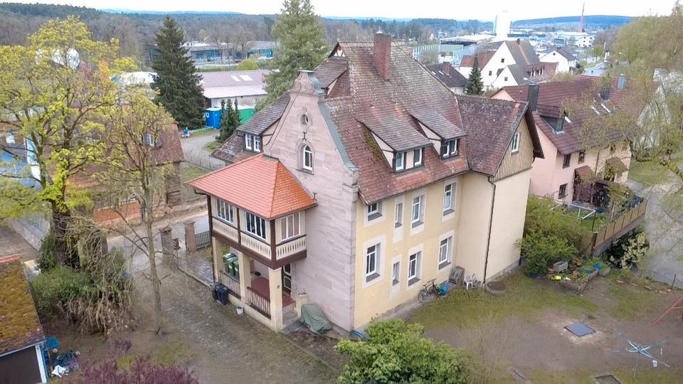 Etagenwohnung Georgensgmünd - 5 Zimmer, 130 m&sup2;, 280.000&euro; | Angebot:27079687