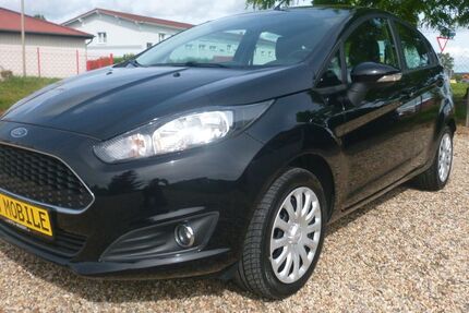 Ford Fiesta 92.000 km 6.750 &euro; Ballenstedt OT Rieder 06493