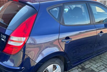 Hyundai i30 182.000 km 1.750 &euro; Bohmte 49163