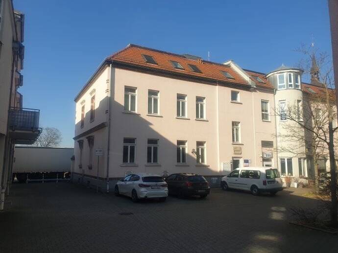 Gewerbeeinheit in zentraler Lage zimmer