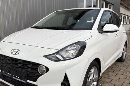 Hyundai i10 14.800 km 14.400 &euro; Filderstadt 70794