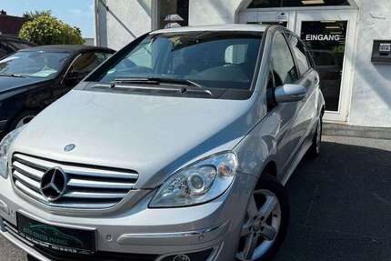 Mercedes-Benz B 180 283.525 km 2.990 € Bremen 28719