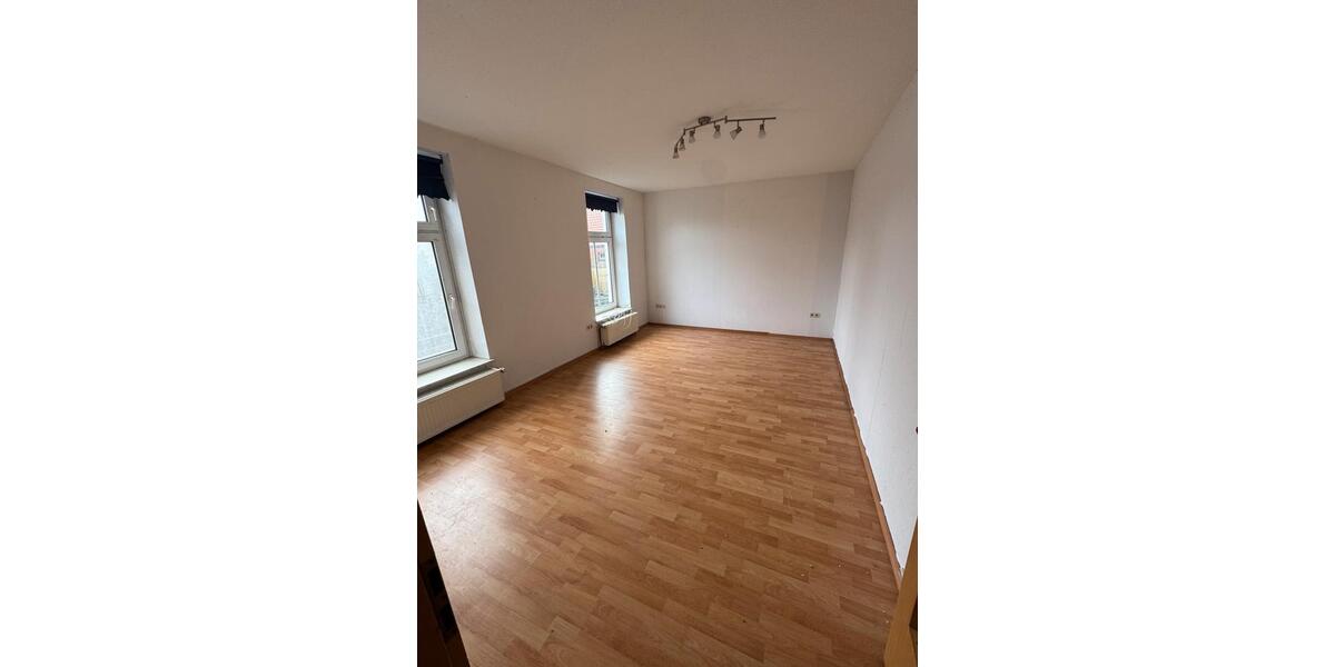 Erdgeschoßwohnung Krummhörn - 4 Zimmer, 120 m&sup2;, 900&euro; | Angebot:25299211