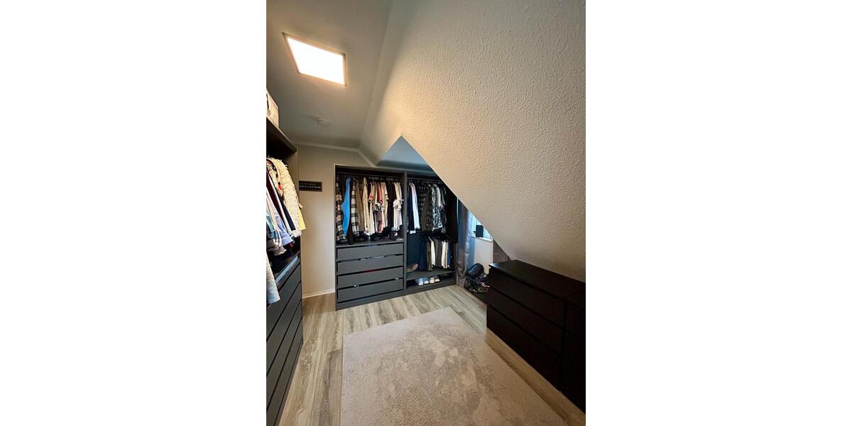 Dachgeschoßwohnung Stade Altländer Viertel - 3 Zimmer, 72 m&sup2;, 325.000&euro; | Angebot:25602783