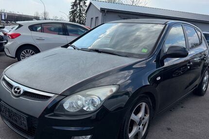 Hyundai i30 310.494 km 1.200 &euro; Saarlouis-Fraulautern 66740