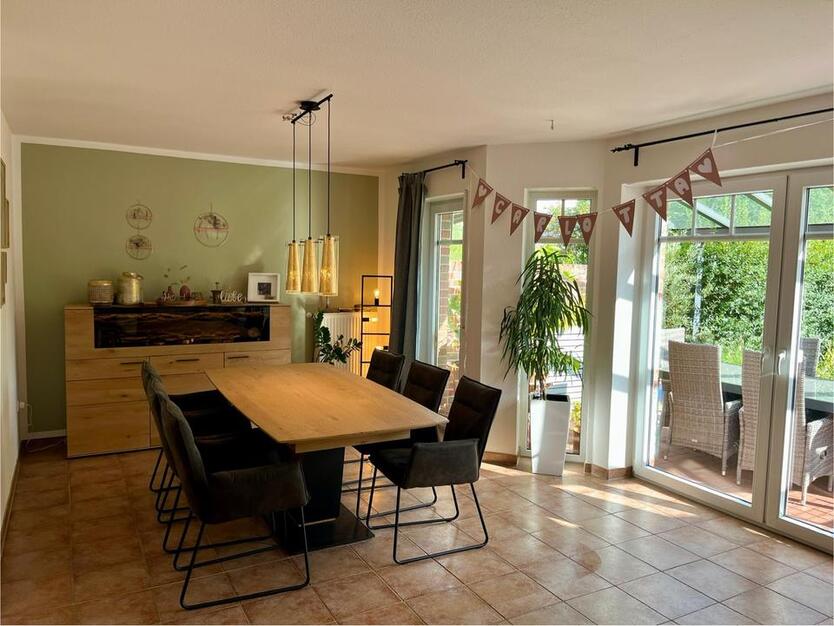 Gemütliche DHH 4 ZKB, Garten, Garage (Ganderkesee-Ort)
