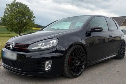 VW Golf 218.676 km 8.990 &euro; Lohr am Main 97816