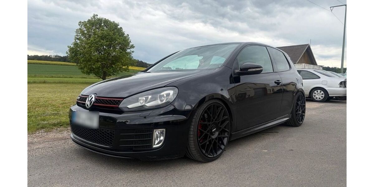VW Golf 218.676 km 8.990 &euro; Lohr am Main 97816