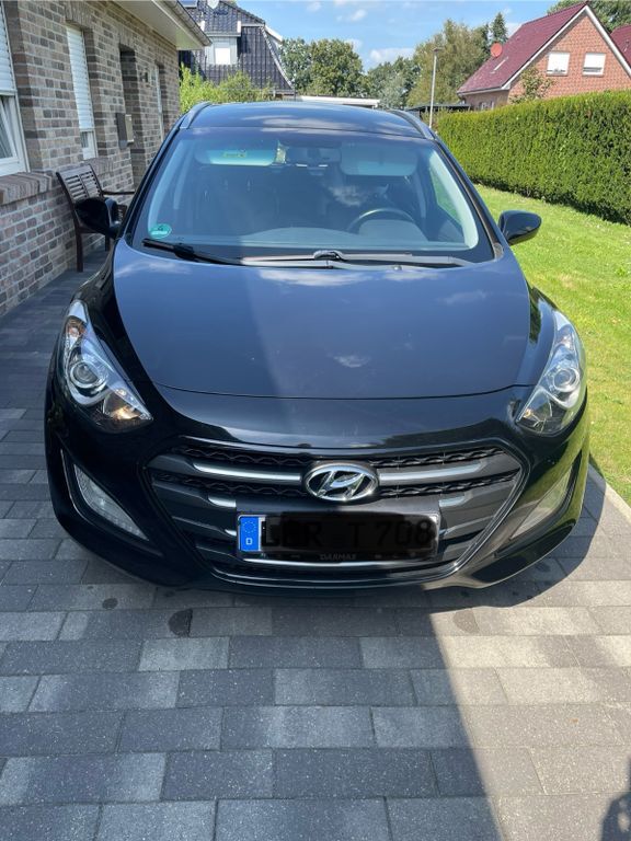 i30
