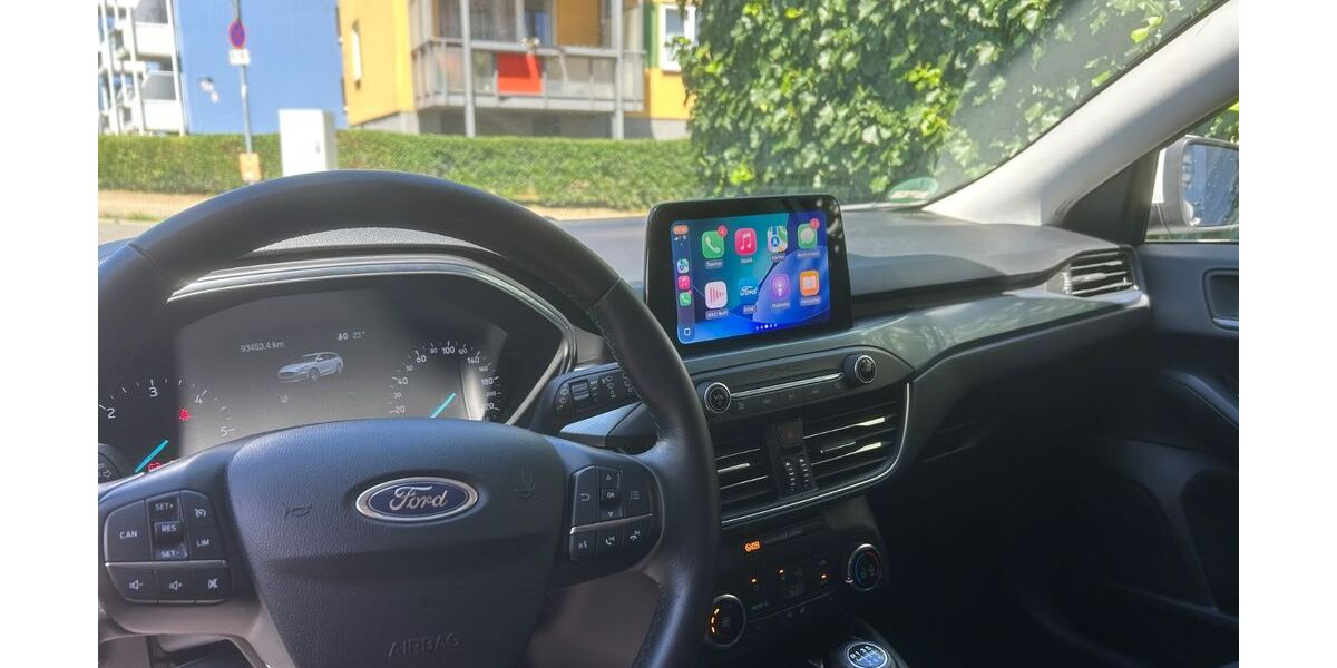 Ford Focus 93.400 km 12.700 &euro; Wolfenbüttel 38302