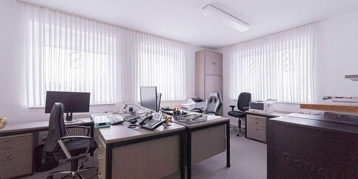 Gewerbeobjekt Barsinghausen - 4 Zimmer, 200 m&sup2;, 1.800&euro; | Angebot:26555465