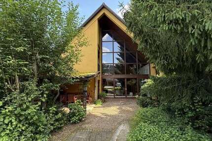 Haus Eichstätt - 4 Zimmer, 215 m&sup2;, 790.000&euro; | Angebot:26083750