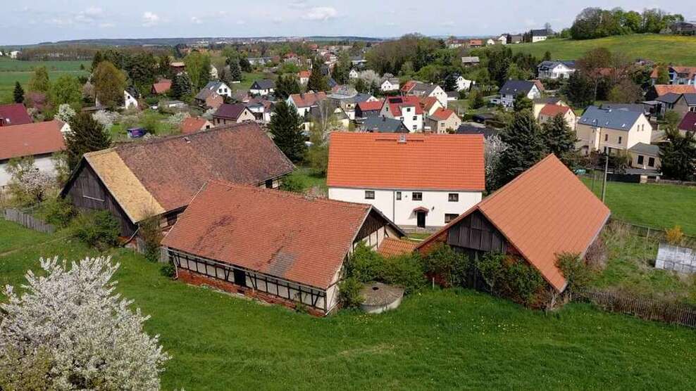 Haus zum Kaufen in Lichtentanne Stenn 160.000 € 153 m²