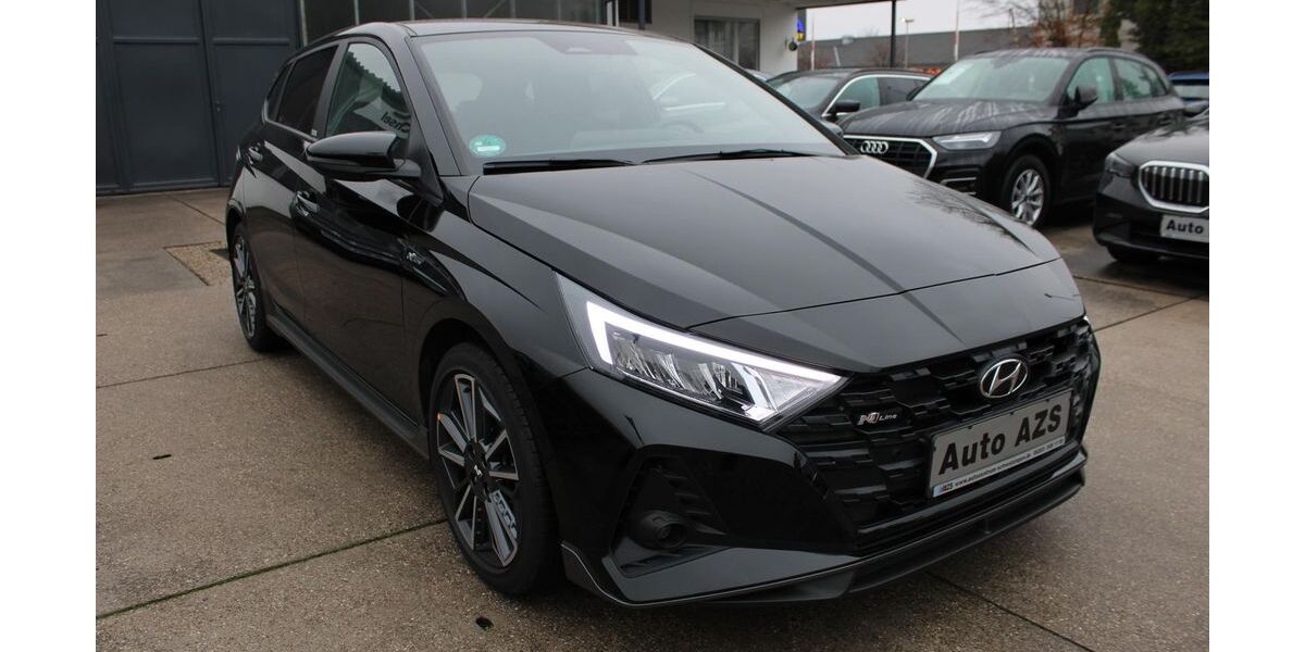 Hyundai i20 13.221 km 18.950 € Schwetzingen 68723