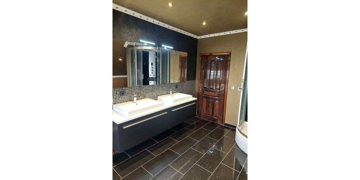 Haus zum Kaufen in Rosbach 720.000 € 160 m² 5 zimmer