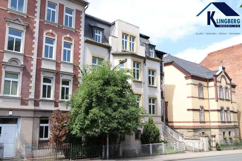 Haus zum Kaufen in Zeitz 139.000 € 393 m²