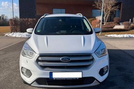Ford Kuga 89.000 km 14.499 &euro; Dornstetten 72280