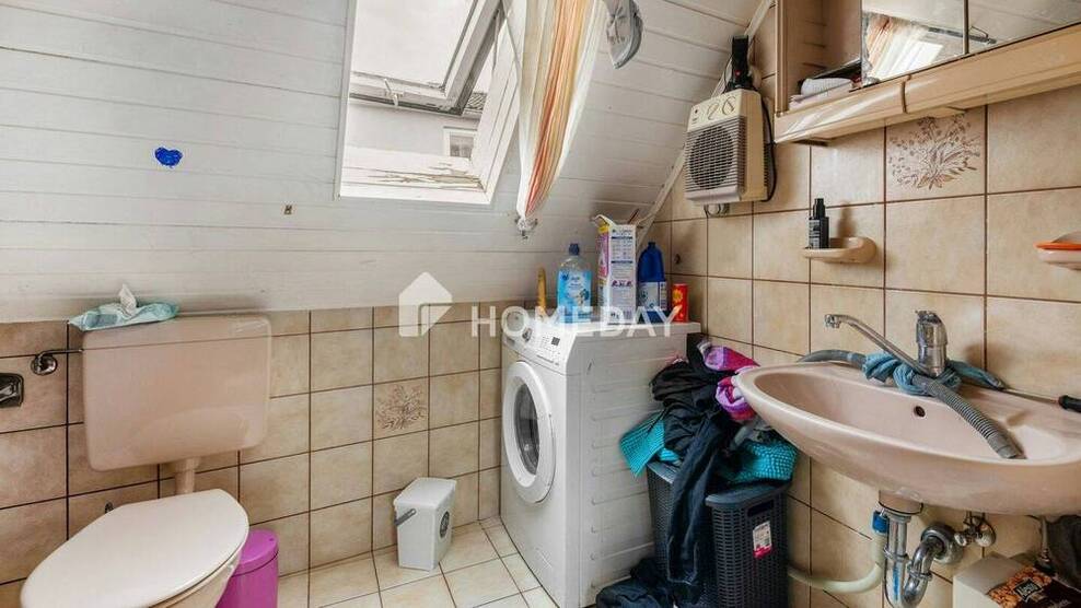 Charmantes Zweifamilienhaus in ruhiger Lage