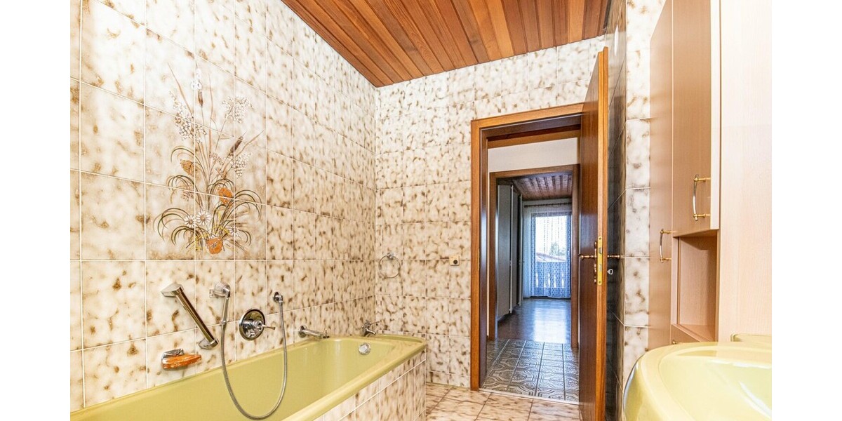 Großzügiges Haus mit 2 Wohneinheiten möglich – ideal für Familie oder Vermietung - Einfamilienhaus Schönsee | Angebot:26443086