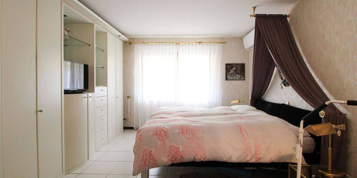 Bungalow Korntal-Münchingen Münchingen - 5 Zimmer, 181 m&sup2;, 849.000&euro; | Angebot:26724099