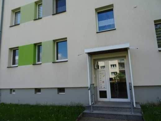 Etagenwohnung Hohenleuben Brückla - 3 Zimmer, 61 m&sup2;, 70.000&euro; | Angebot:24530842