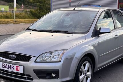 Ford Focus 82.000 km 3.295 &euro; Boppard 56154