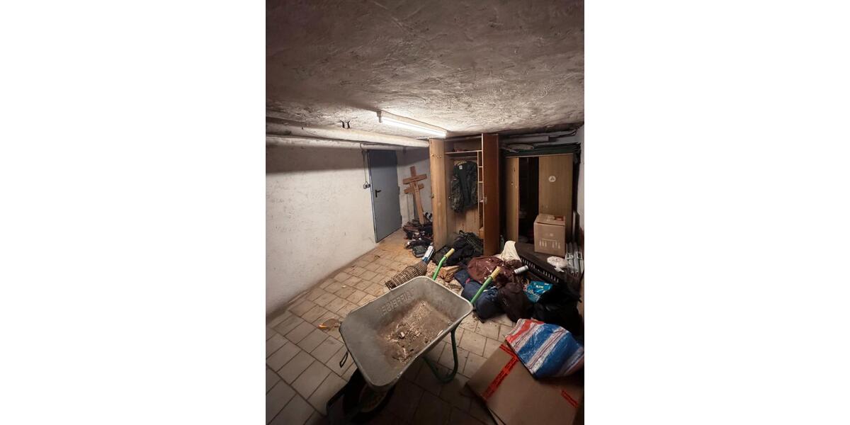 Einfamilienhaus Jünkerath - 7 Zimmer, 130 m&sup2;, 195.000&euro; | Angebot:25980022