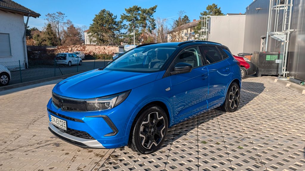 Opel Grandland (X) 29.900 km 21.900 &euro; Bingen 55411