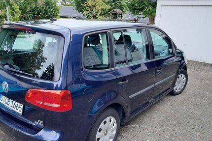 VW Touran 240.000 km 5.700 &euro; Bruchköbel 63486