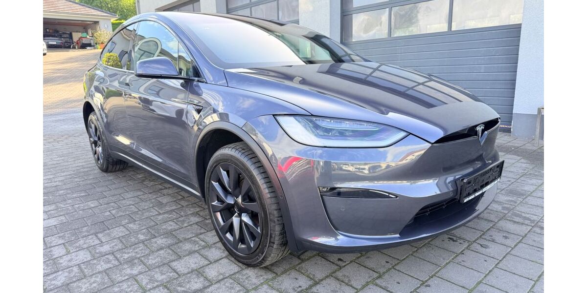 Tesla Model X 56.600 km 69.950 &euro; Tünsdorf 66693