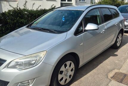Opel Astra 259.000 km 3.500 &euro; Wiesbaden 65189