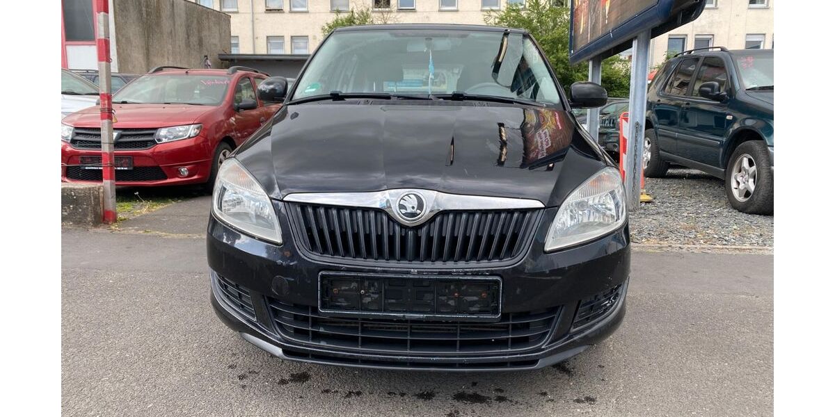 Skoda Fabia 413.000 km 948 &euro; Limburg 65549