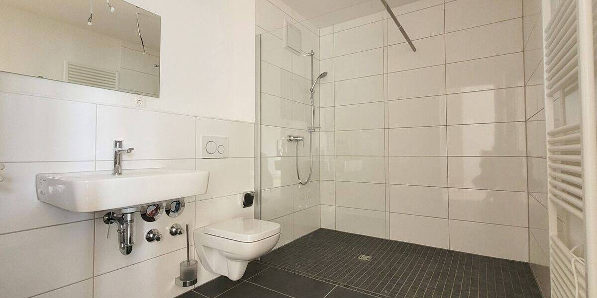 Etagenwohnung Kehl - 2 Zimmer, 61 m&sup2;, 700&euro; | Angebot:26787063