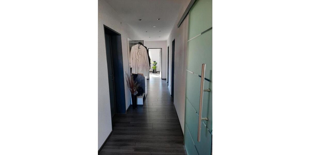 Etagenwohnung Tuttlingen - 2 Zimmer, 104 m&sup2;, 750&euro; | Angebot:26414092