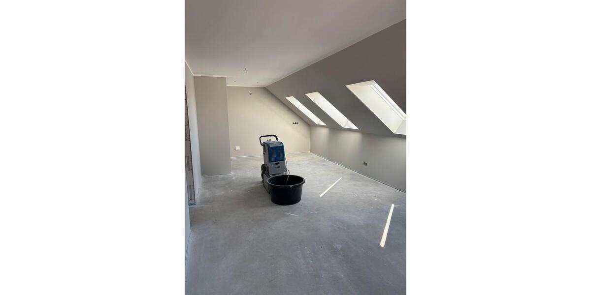 Dachgeschoßwohnung Viöl - 4 Zimmer, 92 m&sup2;, 1.150&euro; | Angebot:26055726