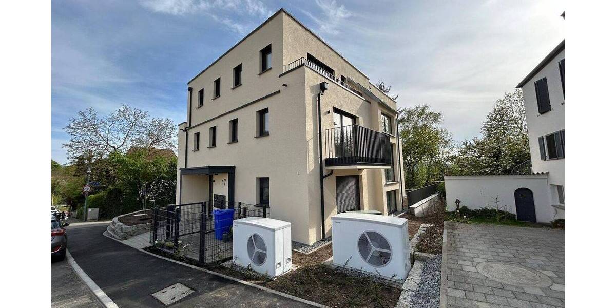 Etagenwohnung Aalen - 2 Zimmer, 72 m&sup2;, 1.090&euro; | Angebot:26851495