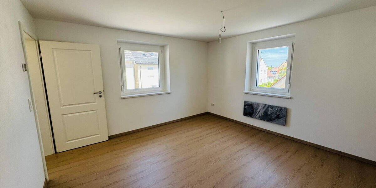 Einfamilienhaus Bechhofen - 8 Zimmer, 180 m&sup2;, 531.695&euro; | Angebot:26716071