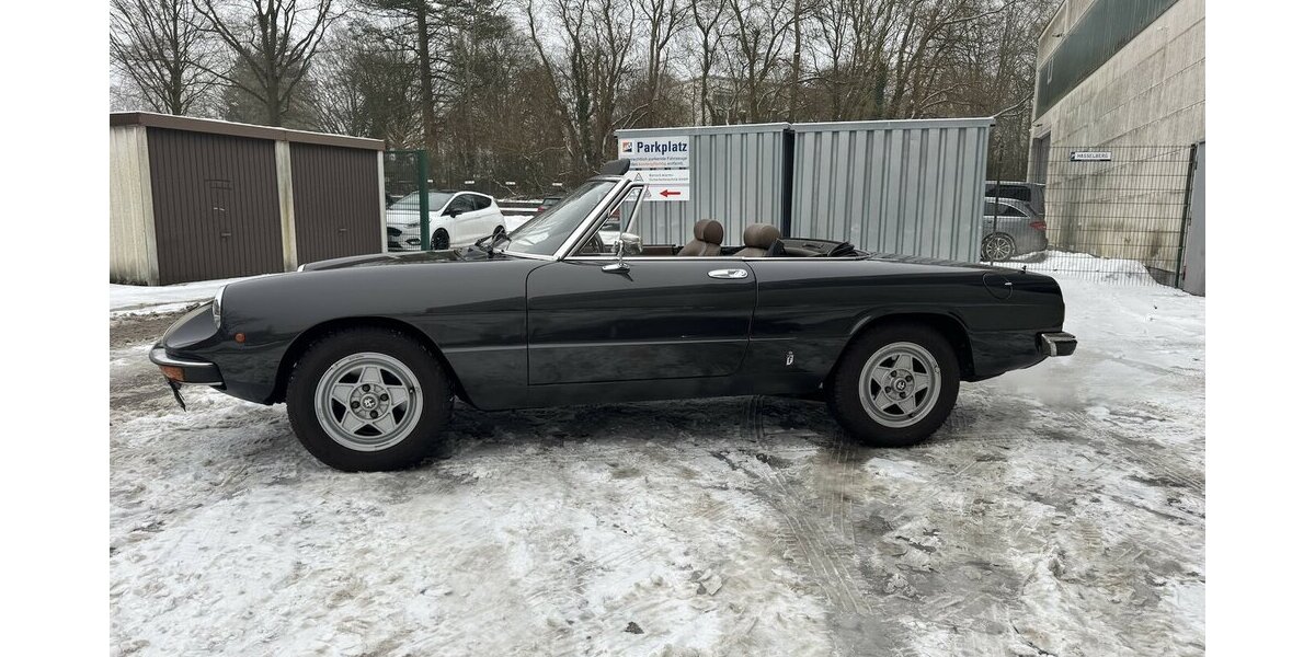 Alfa Romeo Spider 2000 1. Hand H-Zulassung echte 86 tkm 85.560 km 29.999 &euro; Hamburg 22339