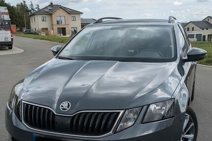 Skoda Octavia 71.000 km 17.000 &euro; Waldsassen 95652