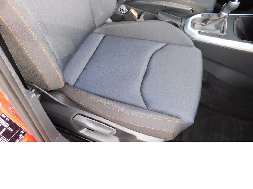 Seat Arona 1.0 FR-Line TSI BMT Navi Klima Alu 8.500 km 18.390 € Vordorf 38533