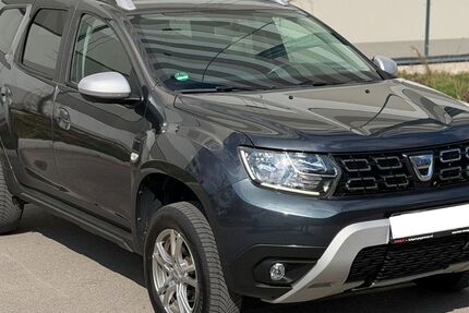Dacia Duster 80.000 km 14.500 &euro; München 81677
