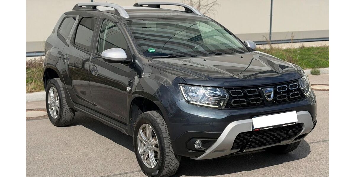 Dacia Duster 80.000 km 14.500 &euro; München 81677